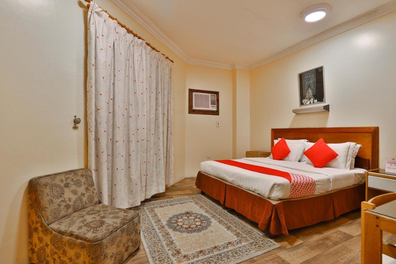 Отель Oyo 350 Dar Almadinah Джедда Экстерьер фото