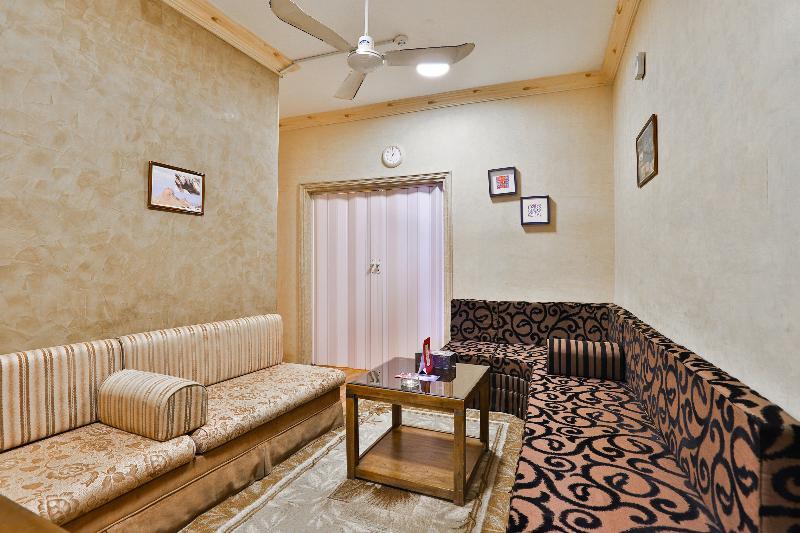 Отель Oyo 350 Dar Almadinah Джедда Экстерьер фото
